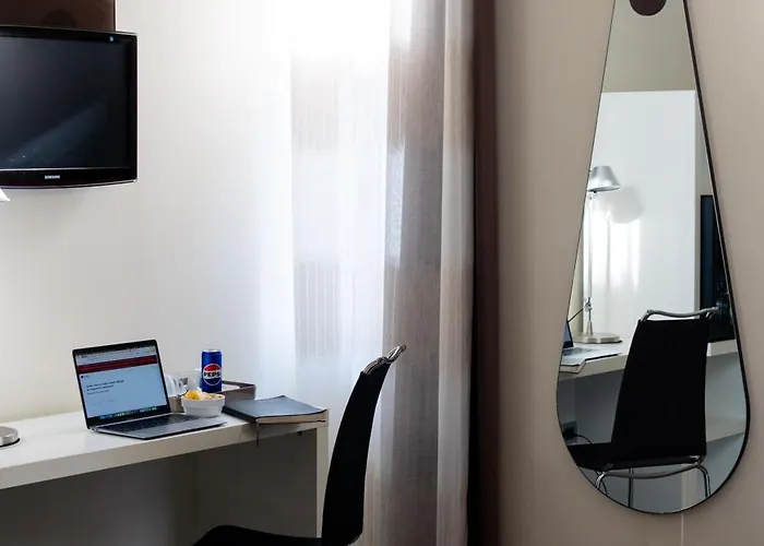 酒店 布鲁曼酒店 4*